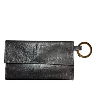 Galji Limited Edition Handbag Gray Textured Leather Ring Magnetic Flap Clutch
